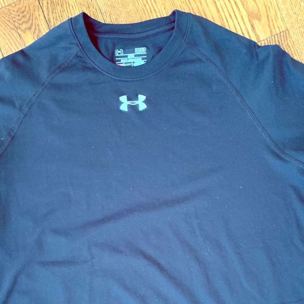 Under Armour men’s short sleeve